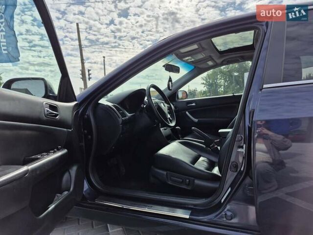 Синий Хонда Аккорд, объемом двигателя 2.35 л и пробегом 216 тыс. км за 6200 $, фото 5 на Automoto.ua