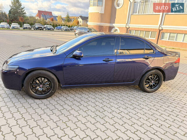 Синий Хонда Аккорд, объемом двигателя 2.2 л и пробегом 322 тыс. км за 4200 $, фото 4 на Automoto.ua
