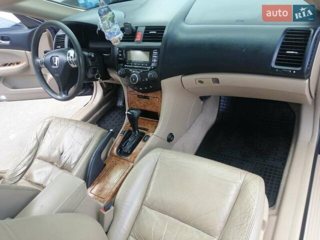 Синий Хонда Аккорд, объемом двигателя 2.35 л и пробегом 394 тыс. км за 5800 $, фото 21 на Automoto.ua