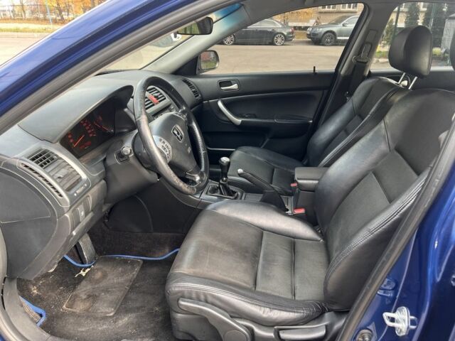 Синий Хонда Аккорд, объемом двигателя 2.4 л и пробегом 380 тыс. км за 4850 $, фото 5 на Automoto.ua