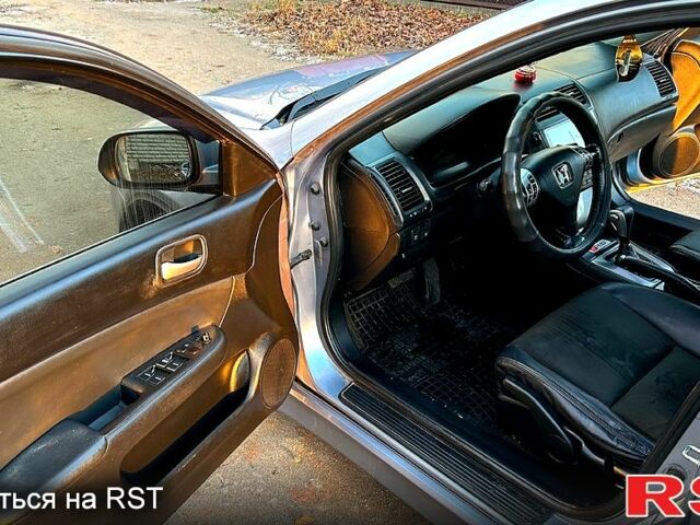 Синий Хонда Аккорд, объемом двигателя 2.4 л и пробегом 358 тыс. км за 5494 $, фото 4 на Automoto.ua