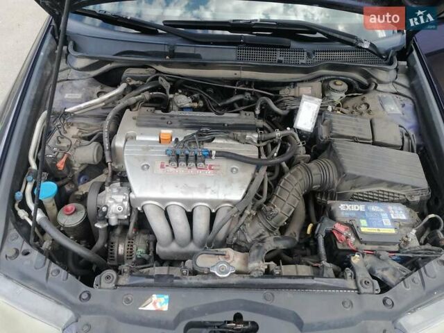 Синий Хонда Аккорд, объемом двигателя 2.35 л и пробегом 394 тыс. км за 5800 $, фото 23 на Automoto.ua