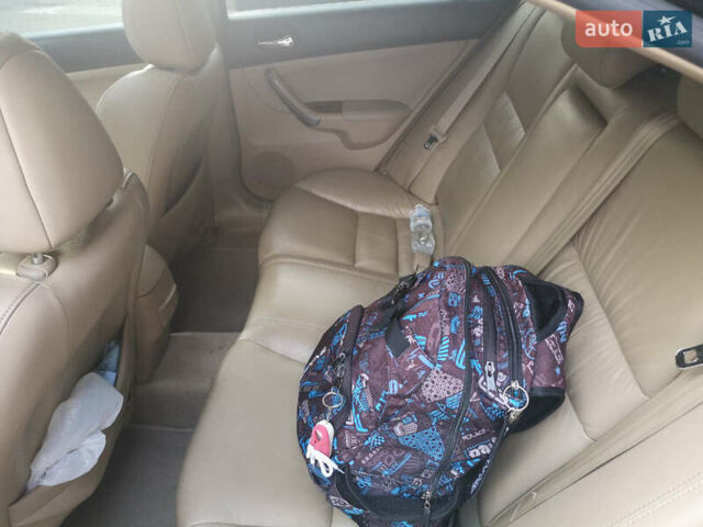 Синий Хонда Аккорд, объемом двигателя 2.4 л и пробегом 253 тыс. км за 7300 $, фото 26 на Automoto.ua