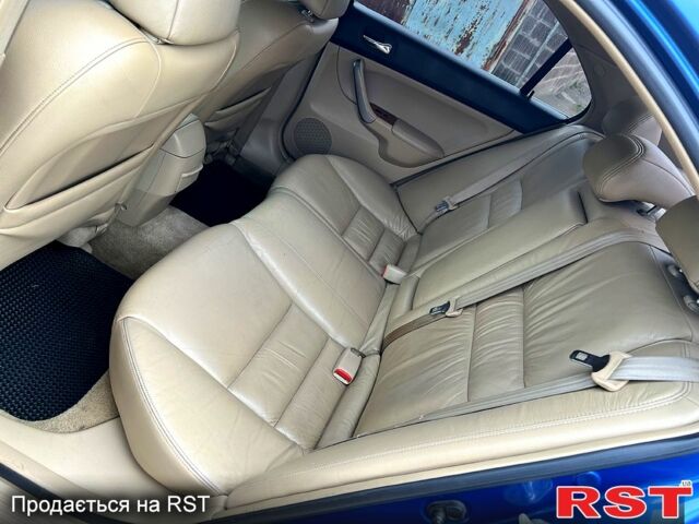 Синий Хонда Аккорд, объемом двигателя 2.4 л и пробегом 320 тыс. км за 5100 $, фото 3 на Automoto.ua