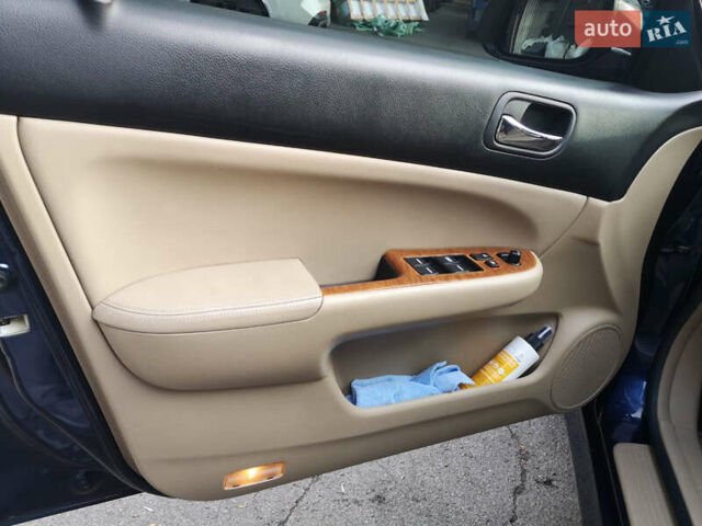 Синий Хонда Аккорд, объемом двигателя 2.4 л и пробегом 253 тыс. км за 7300 $, фото 13 на Automoto.ua