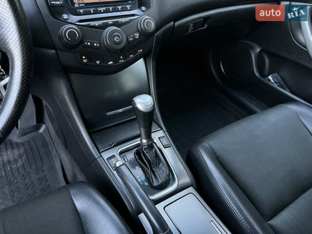 Синий Хонда Аккорд, объемом двигателя 2 л и пробегом 220 тыс. км за 6900 $, фото 30 на Automoto.ua