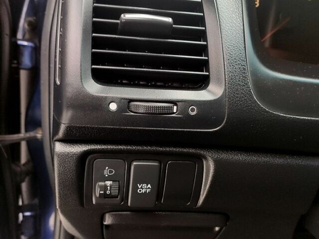 Синий Хонда Аккорд, объемом двигателя 2 л и пробегом 260 тыс. км за 3650 $, фото 7 на Automoto.ua