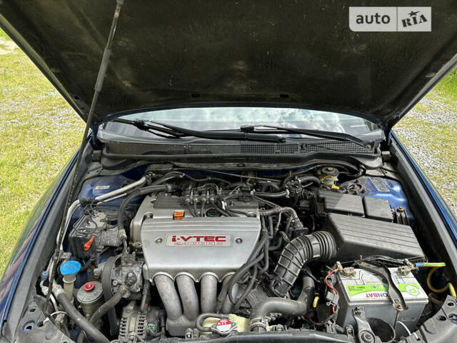 Синий Хонда Аккорд, объемом двигателя 2.4 л и пробегом 300 тыс. км за 5299 $, фото 37 на Automoto.ua