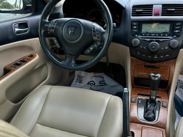 Синій Хонда Аккорд, об'ємом двигуна 2.4 л та пробігом 296 тис. км за 6700 $, фото 5 на Automoto.ua