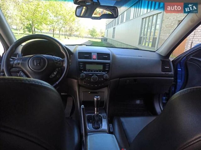Синий Хонда Аккорд, объемом двигателя 2.35 л и пробегом 273 тыс. км за 6900 $, фото 2 на Automoto.ua