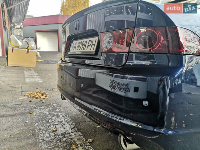 Синий Хонда Аккорд, объемом двигателя 2.4 л и пробегом 253 тыс. км за 7300 $, фото 5 на Automoto.ua