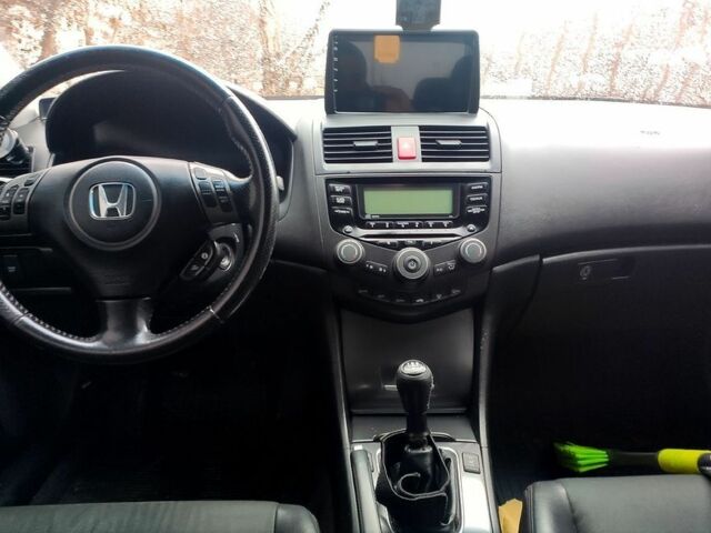 Синий Хонда Аккорд, объемом двигателя 2 л и пробегом 260 тыс. км за 3650 $, фото 4 на Automoto.ua