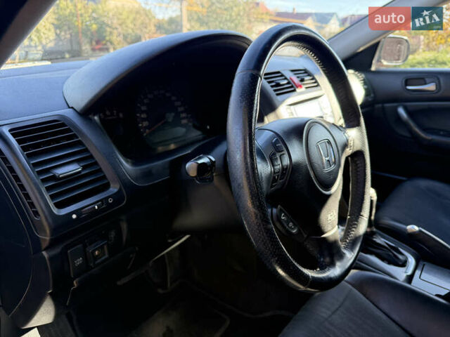 Синий Хонда Аккорд, объемом двигателя 2.35 л и пробегом 229 тыс. км за 7400 $, фото 11 на Automoto.ua