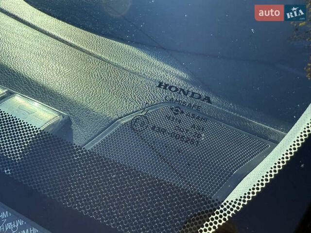 Синий Хонда Аккорд, объемом двигателя 2.35 л и пробегом 229 тыс. км за 7400 $, фото 8 на Automoto.ua
