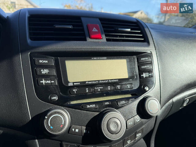 Синий Хонда Аккорд, объемом двигателя 2.35 л и пробегом 229 тыс. км за 7400 $, фото 17 на Automoto.ua