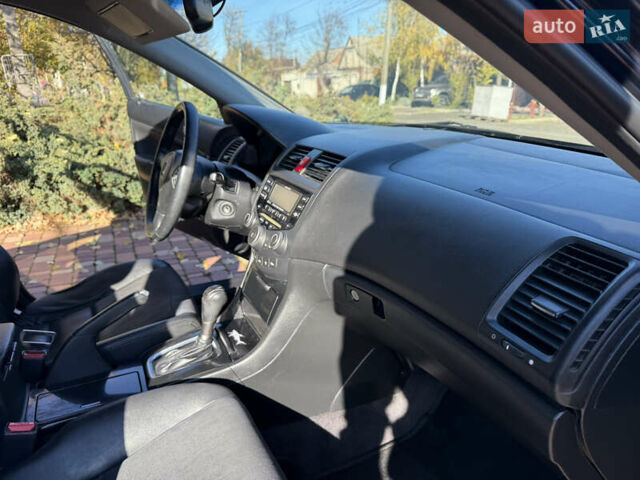 Синий Хонда Аккорд, объемом двигателя 2.35 л и пробегом 229 тыс. км за 7400 $, фото 27 на Automoto.ua