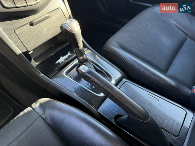 Синий Хонда Аккорд, объемом двигателя 2.35 л и пробегом 229 тыс. км за 7400 $, фото 20 на Automoto.ua