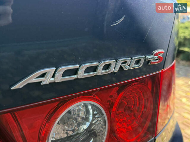 Синий Хонда Аккорд, объемом двигателя 2.35 л и пробегом 229 тыс. км за 7400 $, фото 7 на Automoto.ua
