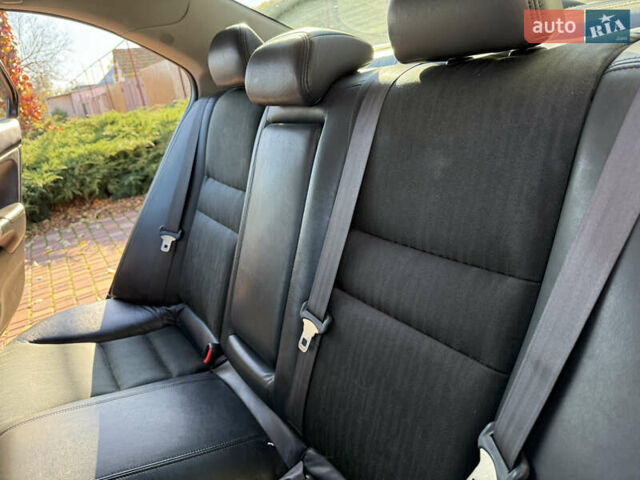 Синий Хонда Аккорд, объемом двигателя 2.35 л и пробегом 229 тыс. км за 7400 $, фото 34 на Automoto.ua