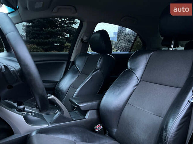 Синий Хонда Аккорд, объемом двигателя 2.35 л и пробегом 291 тыс. км за 8850 $, фото 8 на Automoto.ua