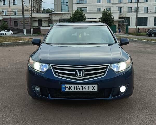 Синий Хонда Аккорд, объемом двигателя 2.35 л и пробегом 260 тыс. км за 7850 $, фото 6 на Automoto.ua