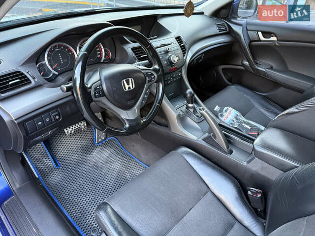 Синий Хонда Аккорд, объемом двигателя 2.4 л и пробегом 250 тыс. км за 8600 $, фото 31 на Automoto.ua