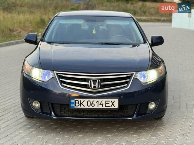 Синий Хонда Аккорд, объемом двигателя 2.35 л и пробегом 260 тыс. км за 7850 $, фото 10 на Automoto.ua