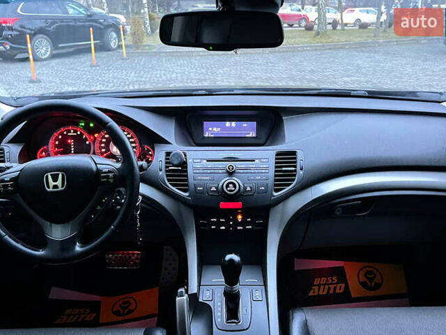 Синий Хонда Аккорд, объемом двигателя 2.35 л и пробегом 291 тыс. км за 8850 $, фото 12 на Automoto.ua