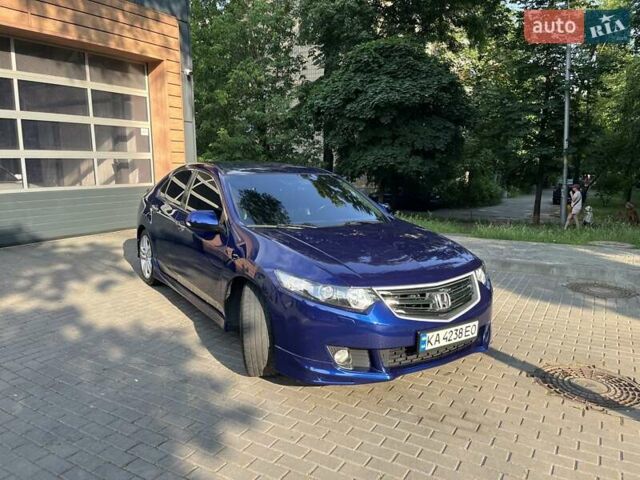 Синий Хонда Аккорд, объемом двигателя 2.4 л и пробегом 153 тыс. км за 12800 $, фото 8 на Automoto.ua