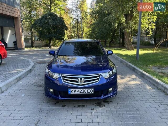Синий Хонда Аккорд, объемом двигателя 2.4 л и пробегом 153 тыс. км за 12800 $, фото 1 на Automoto.ua