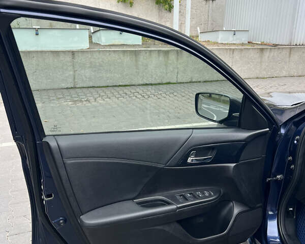 Синий Хонда Аккорд, объемом двигателя 2.4 л и пробегом 230 тыс. км за 10499 $, фото 20 на Automoto.ua