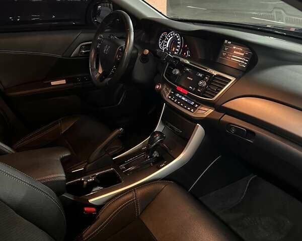 Синій Хонда Аккорд, об'ємом двигуна 2.36 л та пробігом 137 тис. км за 14500 $, фото 17 на Automoto.ua