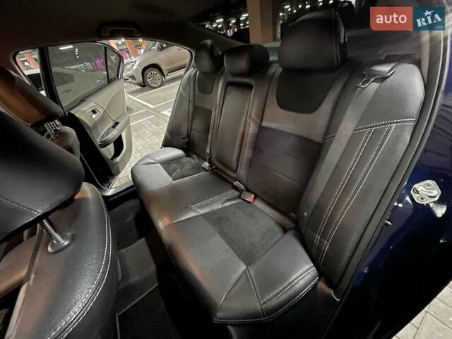 Синій Хонда Аккорд, об'ємом двигуна 2.36 л та пробігом 137 тис. км за 14500 $, фото 11 на Automoto.ua
