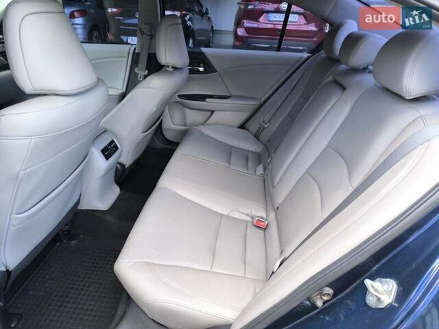 Синий Хонда Аккорд, объемом двигателя 2.4 л и пробегом 167 тыс. км за 11500 $, фото 14 на Automoto.ua