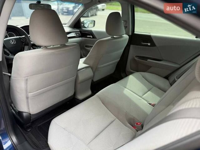 Синий Хонда Аккорд, объемом двигателя 2.36 л и пробегом 124 тыс. км за 12800 $, фото 20 на Automoto.ua