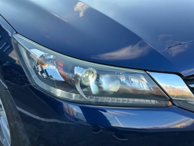 Синий Хонда Аккорд, объемом двигателя 2.4 л и пробегом 197 тыс. км за 9999 $, фото 21 на Automoto.ua