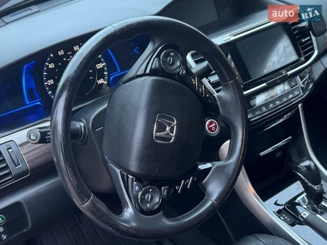 Синий Хонда Аккорд, объемом двигателя 1.99 л и пробегом 136 тыс. км за 14800 $, фото 2 на Automoto.ua