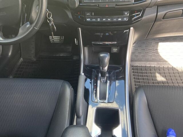 Синій Хонда Аккорд, об'ємом двигуна 2.4 л та пробігом 120 тис. км за 14500 $, фото 3 на Automoto.ua