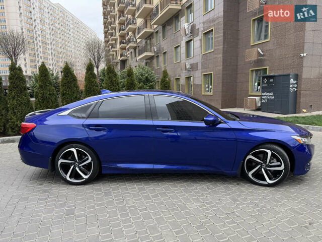 Синий Хонда Аккорд, объемом двигателя 1.5 л и пробегом 158 тыс. км за 19600 $, фото 5 на Automoto.ua