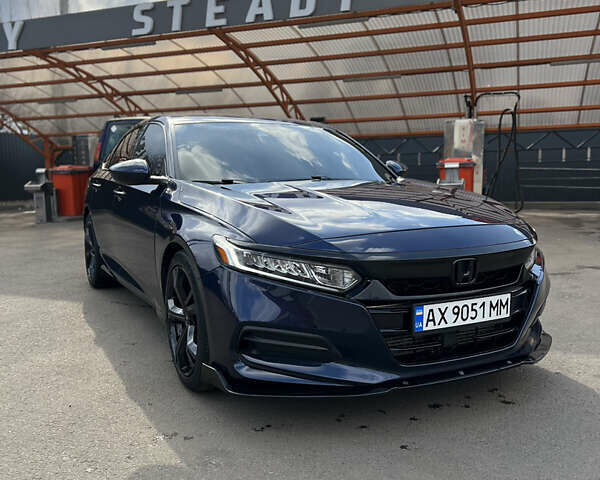 Синій Хонда Аккорд, об'ємом двигуна 1.5 л та пробігом 56 тис. км за 17500 $, фото 1 на Automoto.ua
