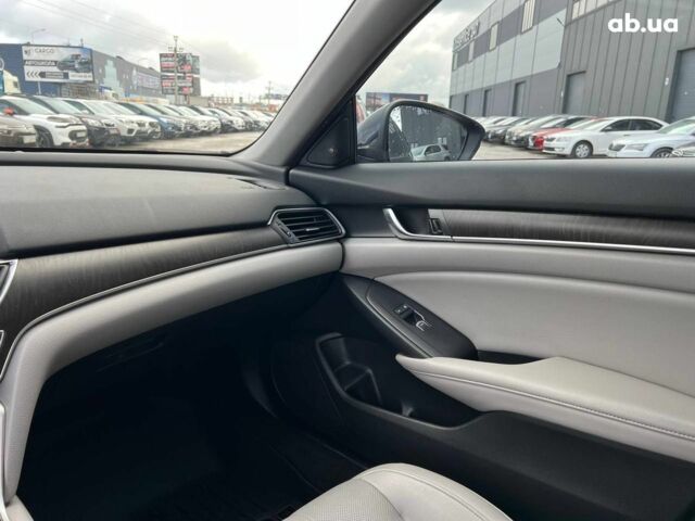 Синий Хонда Аккорд, объемом двигателя 2 л и пробегом 148 тыс. км за 20790 $, фото 35 на Automoto.ua