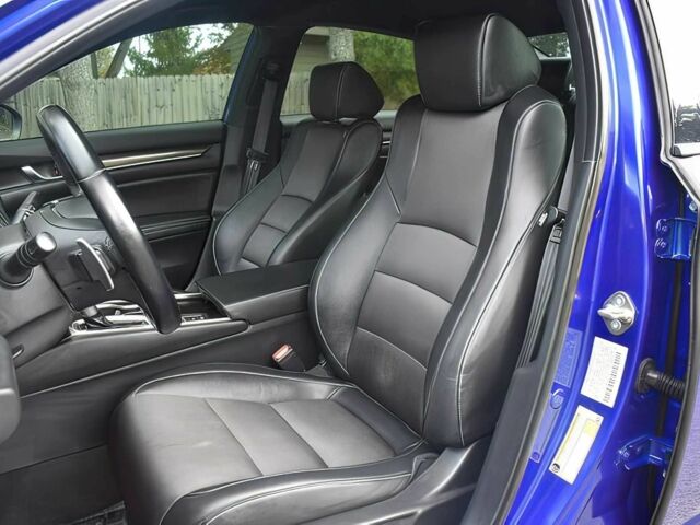 Синий Хонда Аккорд, объемом двигателя 1.5 л и пробегом 46 тыс. км за 11200 $, фото 7 на Automoto.ua