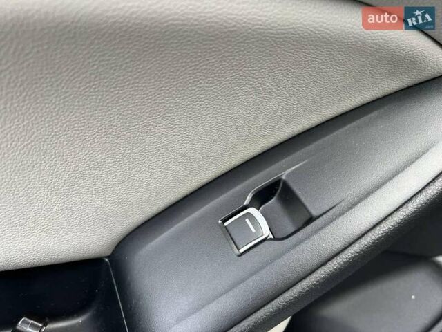 Синий Хонда Аккорд, объемом двигателя 2 л и пробегом 148 тыс. км за 20790 $, фото 37 на Automoto.ua