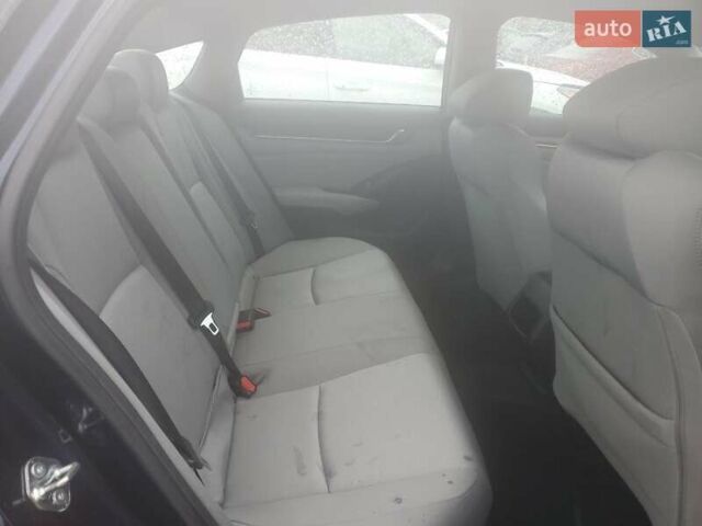 Синий Хонда Аккорд, объемом двигателя 1.5 л и пробегом 24 тыс. км за 3000 $, фото 9 на Automoto.ua