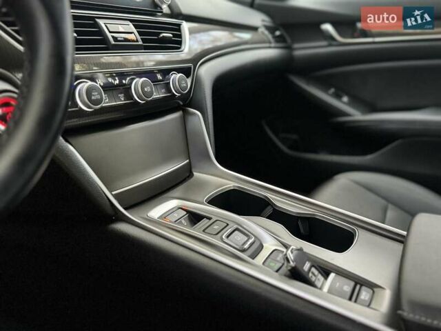 Синій Хонда Аккорд, об'ємом двигуна 1.99 л та пробігом 57 тис. км за 23500 $, фото 13 на Automoto.ua