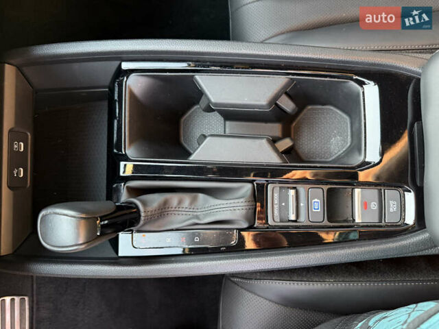 Синий Хонда Аккорд, объемом двигателя 1.99 л и пробегом 44 тыс. км за 31000 $, фото 26 на Automoto.ua