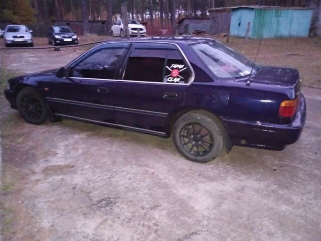 Синий Хонда Аккорд, объемом двигателя 2 л и пробегом 200 тыс. км за 1600 $, фото 1 на Automoto.ua