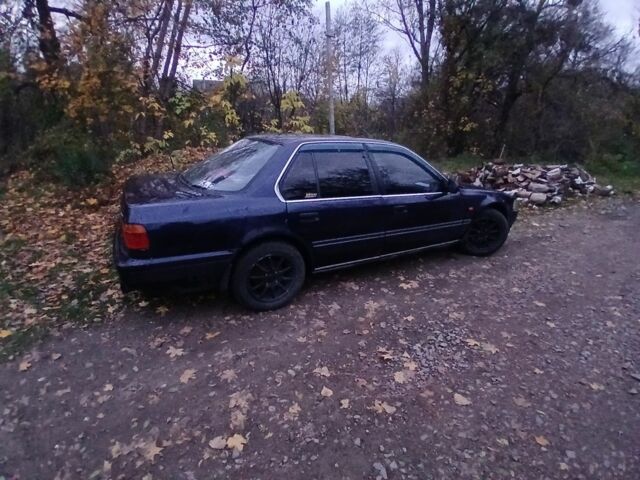 Синий Хонда Аккорд, объемом двигателя 2 л и пробегом 200 тыс. км за 1600 $, фото 6 на Automoto.ua