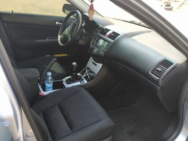 Синій Хонда Аккорд, об'ємом двигуна 2.2 л та пробігом 370 тис. км за 5500 $, фото 8 на Automoto.ua