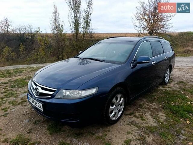 Синий Хонда Аккорд, объемом двигателя 2.2 л и пробегом 350 тыс. км за 5200 $, фото 4 на Automoto.ua